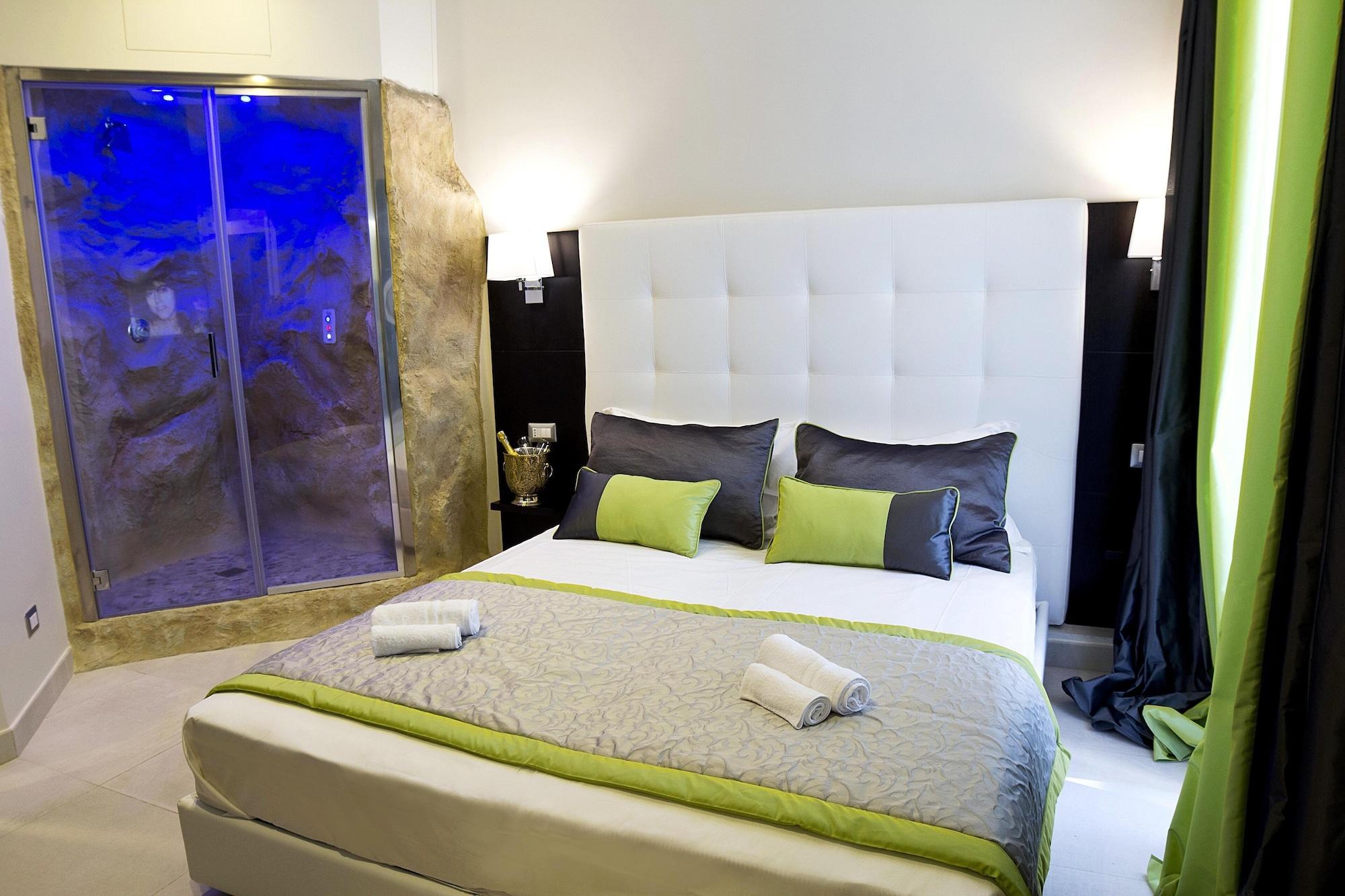 Acomodação com café da manhã  Holidays Boutique 4*